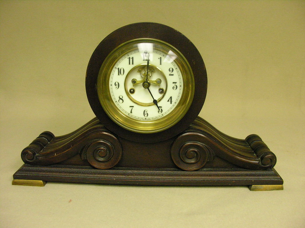 Appraisal: WATERBURY MANTEL CLOCK Patented Sept Size by by