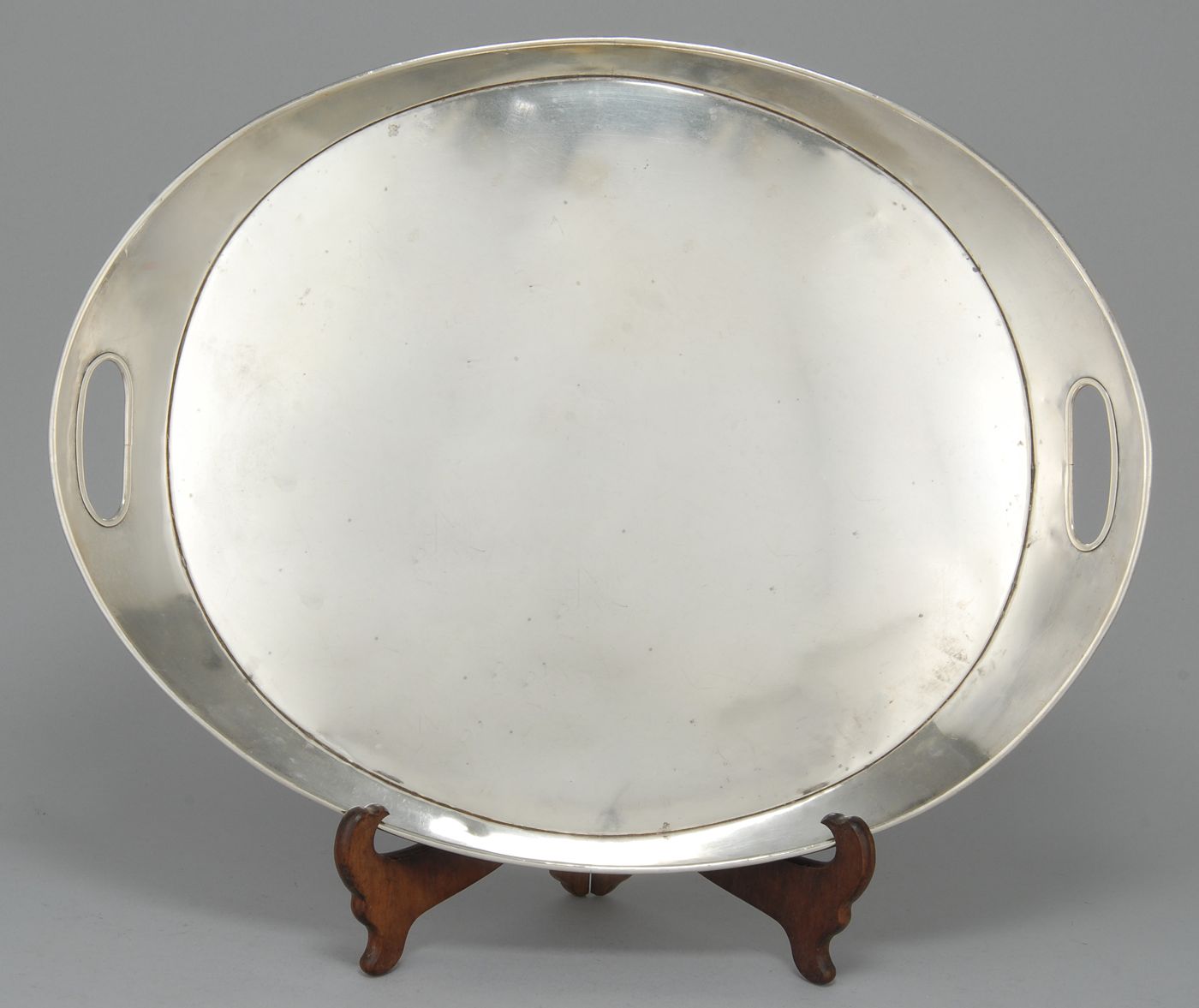 Appraisal: CONTINENTAL FINE SILVER WAITER Late th CenturyIn oval form with