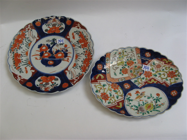 Appraisal: TWO JAPANESE IMARI PORCELAINS Meiji Period the oval serving plate