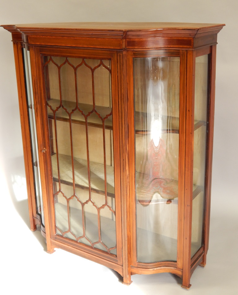 Appraisal: An Edwardian mahogany satin wood crossbanded and box wood display