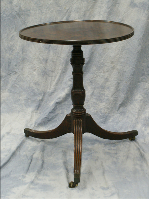 Appraisal: Mahogany Regency tilt top candlestand reeded edge top and legs