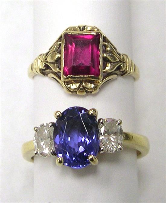 Appraisal: JEWELRY K yellow gold tanzanite and diamond ring Set with