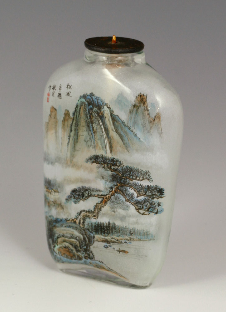 Appraisal: - Chinese Snuff Bottle Chinese snuff bottle hand painted with