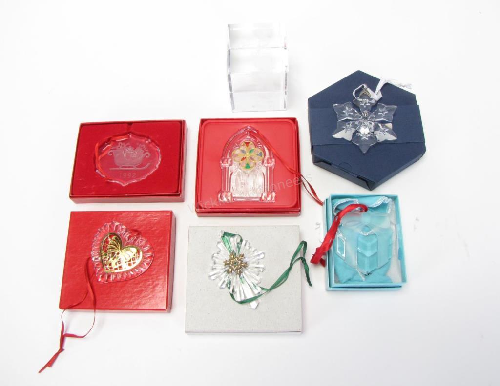 Appraisal: Group of crystal ornaments and paperweight seven pieces including a