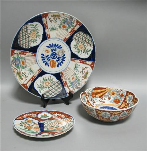 Appraisal: THREE PIECES OF JAPANESE IMARI Late th century each of