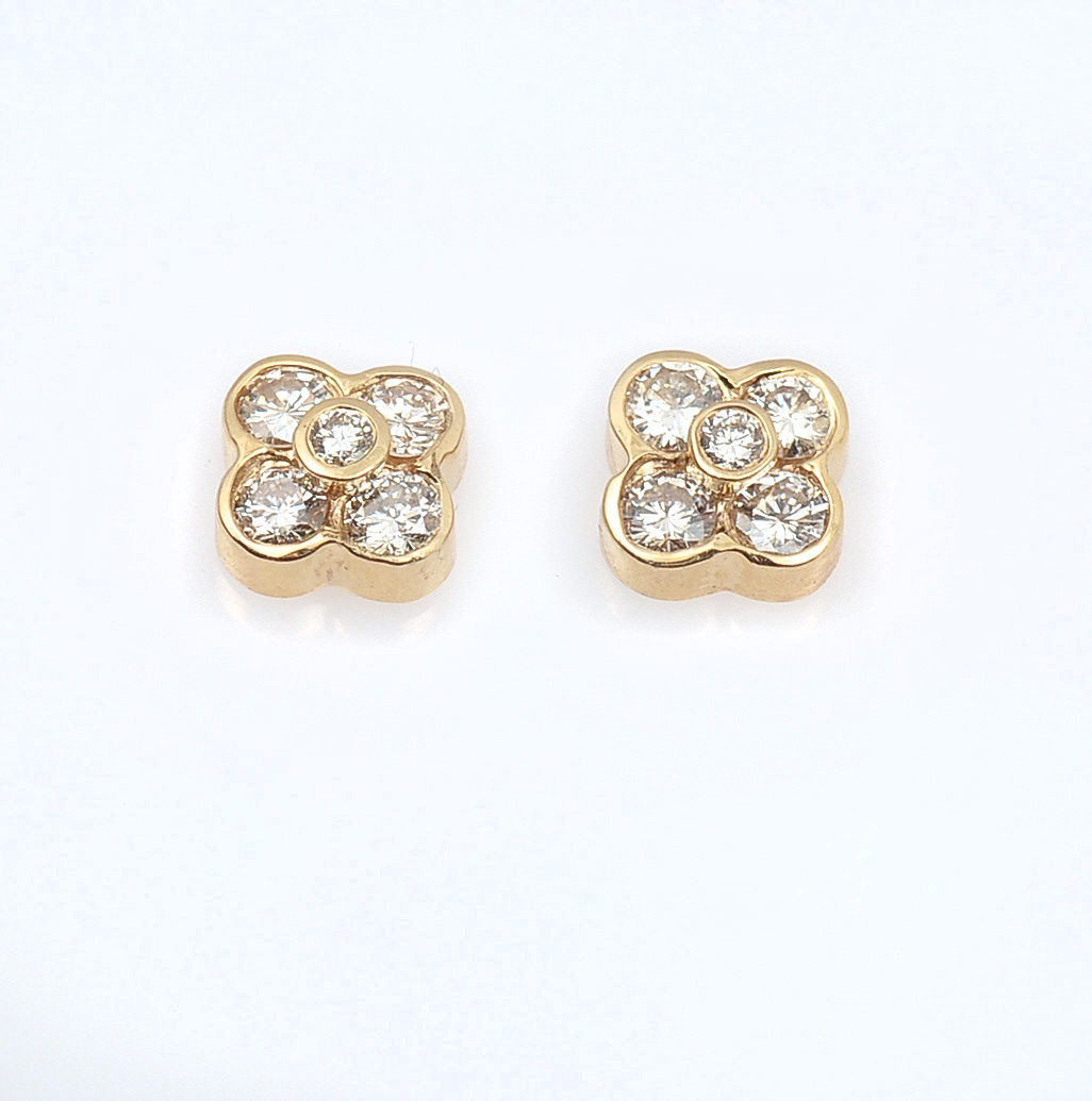 Appraisal: K CTW DIAMOND EAR STUDS brilliant cut near colorless diamonds