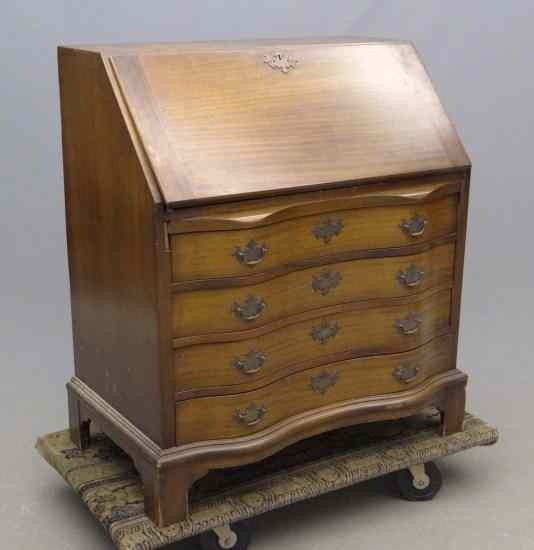 Appraisal: C 's Governor Winthrop style desk '' W '' D