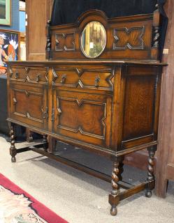 Appraisal: English Jacobaen style quarter sawn oak sideboard having a mirrored