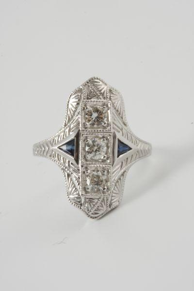 Appraisal: Vintage Duchess-Style Diamond Sapphire Ring KT white gold mounting with