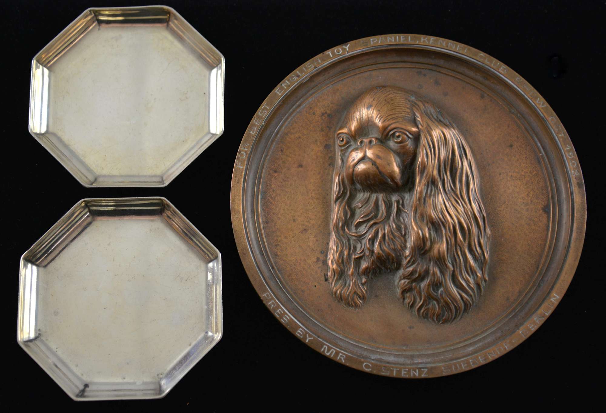 Appraisal: Bronze medallion of for best English Toy Spaniel Kennel club