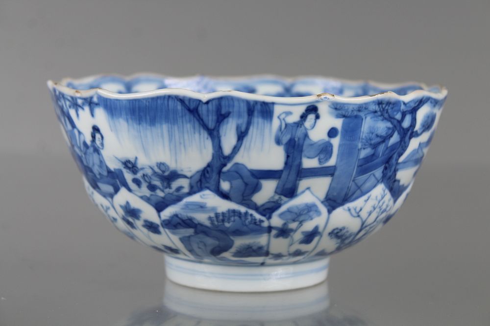 Appraisal: th C Chinese Blue White Porcelain Bowl th C Chinese