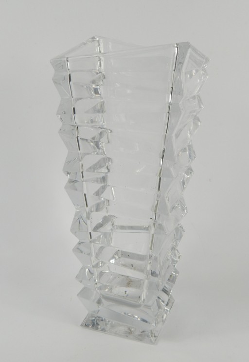 Appraisal: A late thC cut glass vase of horizontal fluted abstract