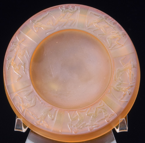 Appraisal: R LALIQUE Ashtray Archers amber c M p No Molded