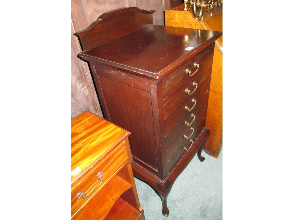 Appraisal: Mahogany six drawer music cabinet