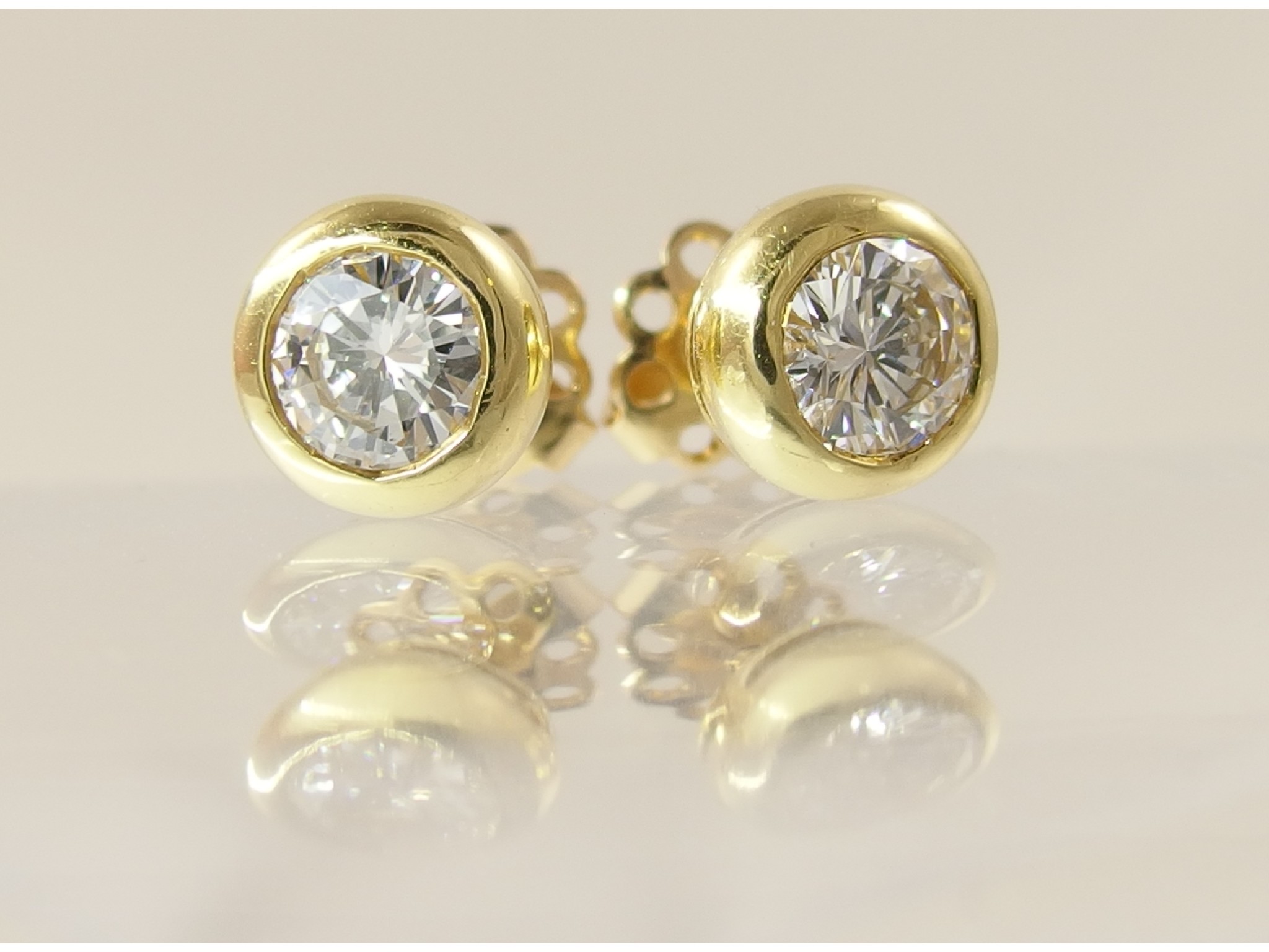 Appraisal: A pair of substantial diamond stud earringseach at cts with