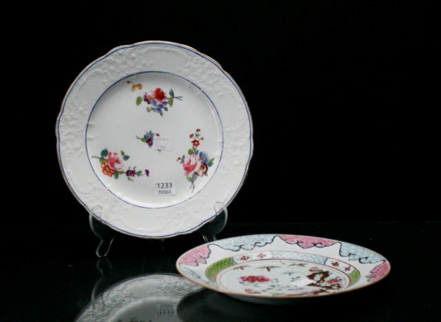 Appraisal: An assortment of various china including Chinese plates English and