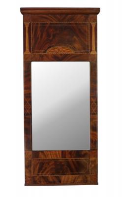 Appraisal: An Edwardian mahogany wall mirror boxwood strung and inlaid Corinthian