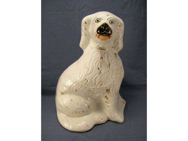 Appraisal: Staffordshire Spaniel Single spaniel with gold accents some wear Measures