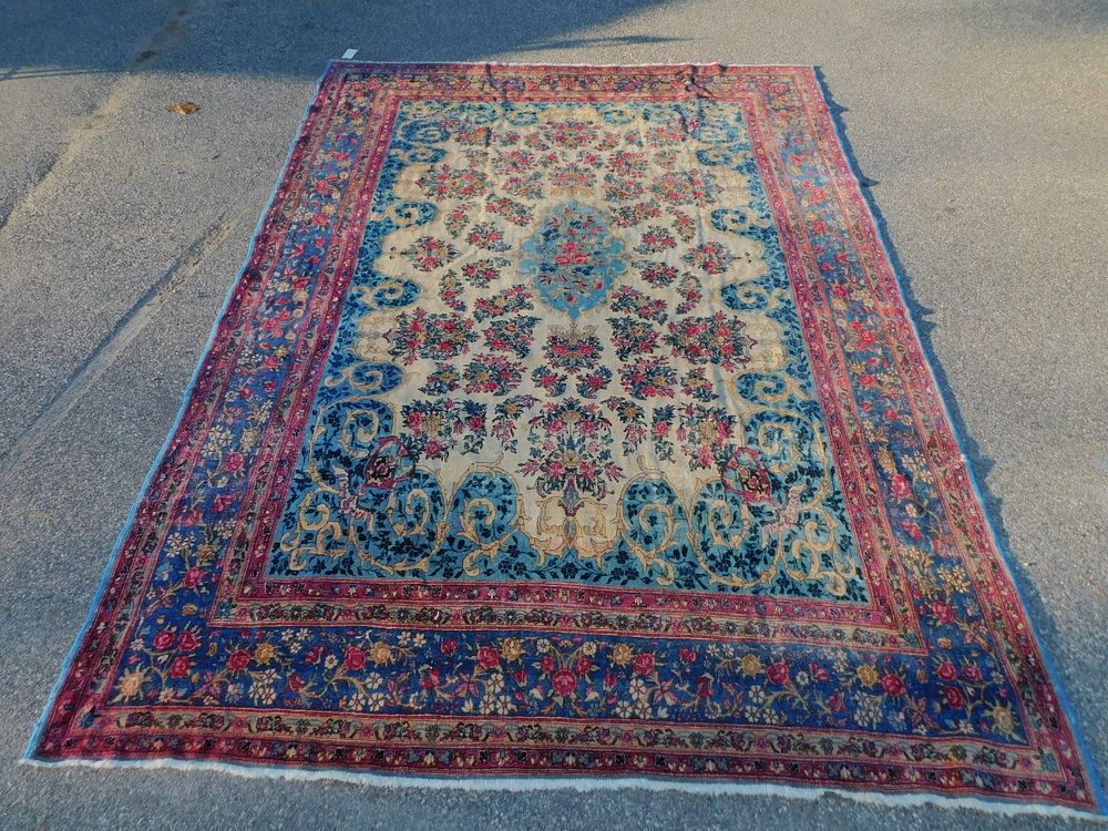 Appraisal: OLD PERSIAN KASHAN CARPET Semi-antique Persian Kashan room size rug