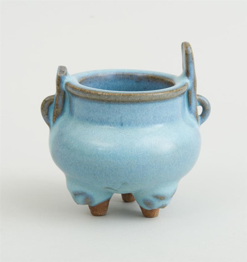 Appraisal: CHINESE JUN YAO GLAZED SMALL TRIPOD CENSER One handle broken