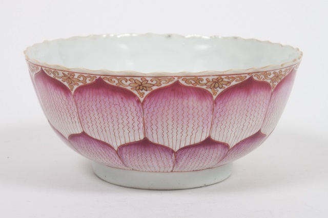 Appraisal: Chinese Export Famille Rose lotus bowl circa exterior with overlapping