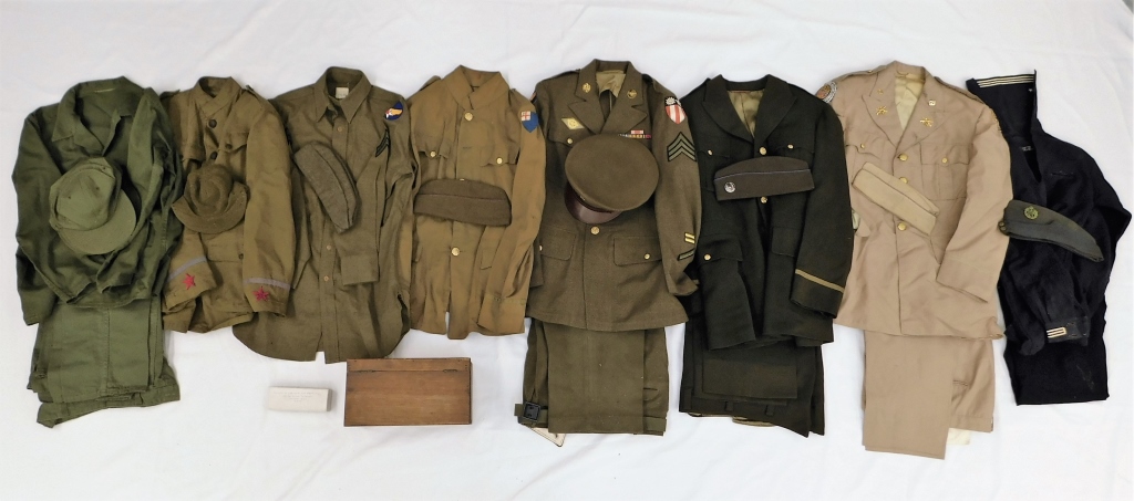 Appraisal: PC WWI MILITARY UNIFORM COLLECTION United States th CenturyIncludes a