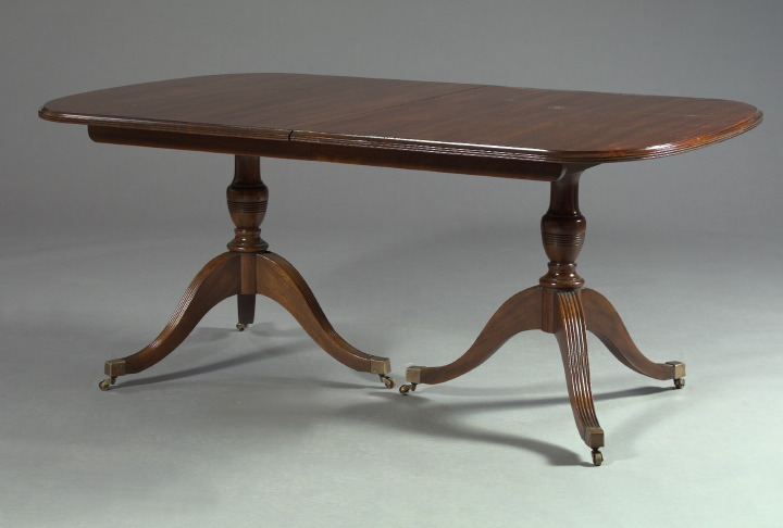 Appraisal: Davis Cabinet Company Nashville Tennessee Mahogany-Stained Double-Pedestal Dining Table in