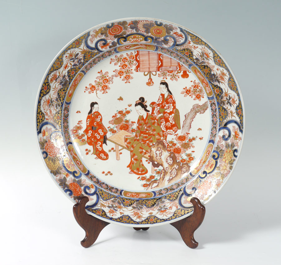 Appraisal: LARGE JAPANESE IMARI CHARGER Center with maidens floral motif border