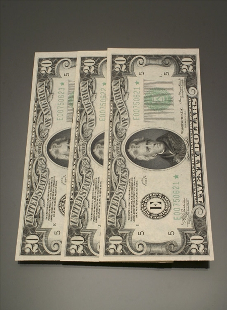 Appraisal: Three Twenty-Dollar U S Federal Reserve Star Notes Dated and