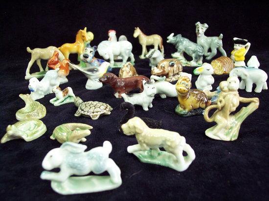 Appraisal: A collection of Wade miniature animals together with a small