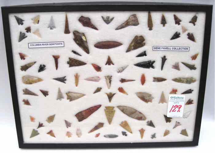 Appraisal: A COLLECTION OF APPROXIMATELY GEM NATIVE AMERICAN INDIAN HUNTING POINTS