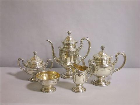 Appraisal: TOWLE SILVER TEA AND COFFEE SERVICE Pattern no with bud