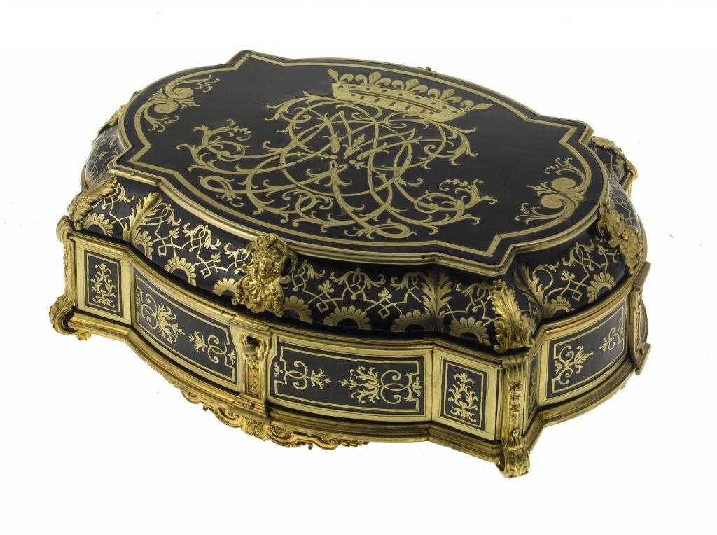 Appraisal: A FRENCH BOULLE SERPENTINE CASKET in Louis XIV style the