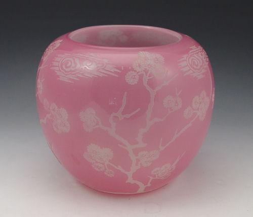 Appraisal: STEUBEN ETCHED ROSE AND ALABASTER VASE Matzu pattern as seen