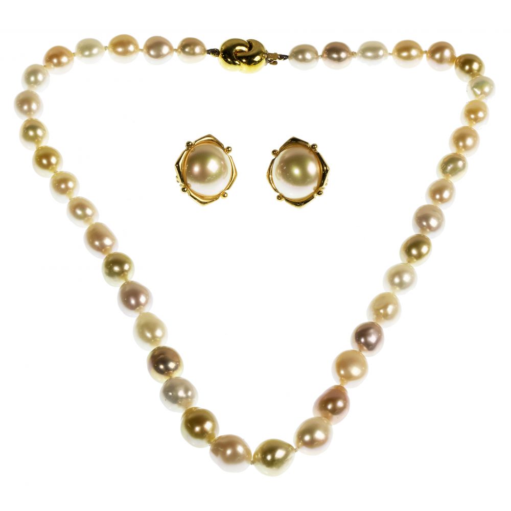 Appraisal: K YELLOW GOLD AND MULTI-COLOR PEARL JEWELRY items including a