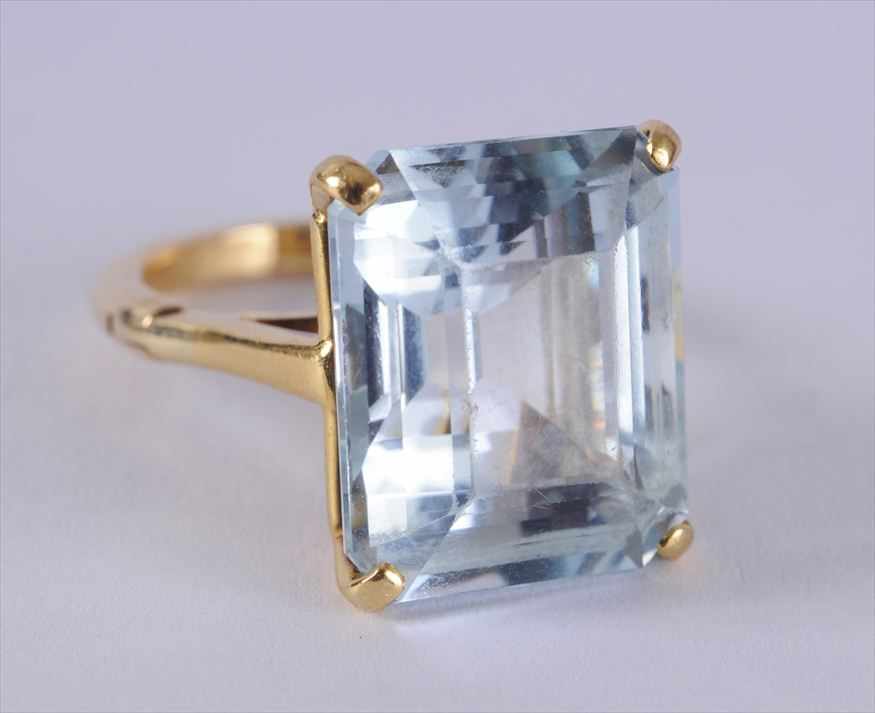 Appraisal: CARTIER AQUAMARINE RING Size