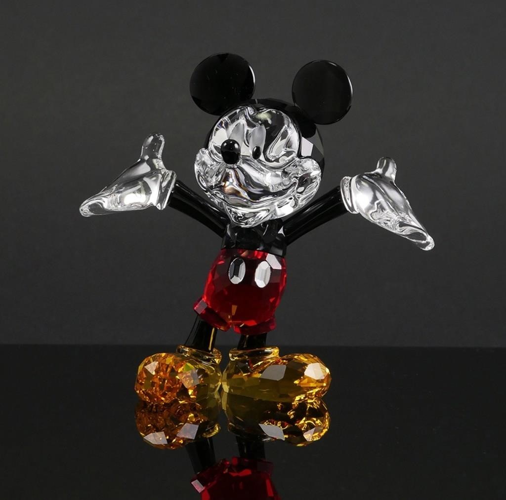 Appraisal: Retired Swarovski Disney Mickey Mouse figurine Mint in box See