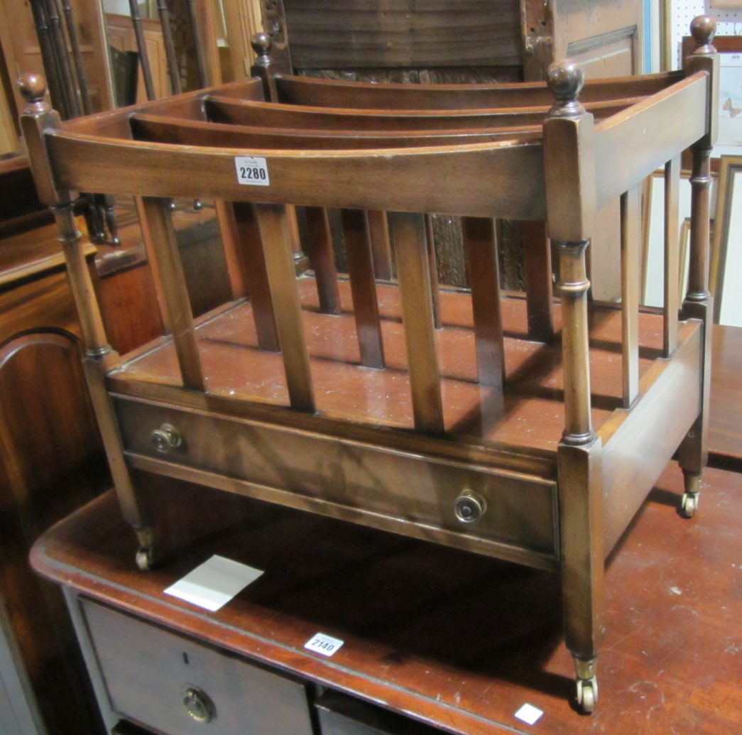 Appraisal: An oak barley twist occasional table and a hardwood chopping