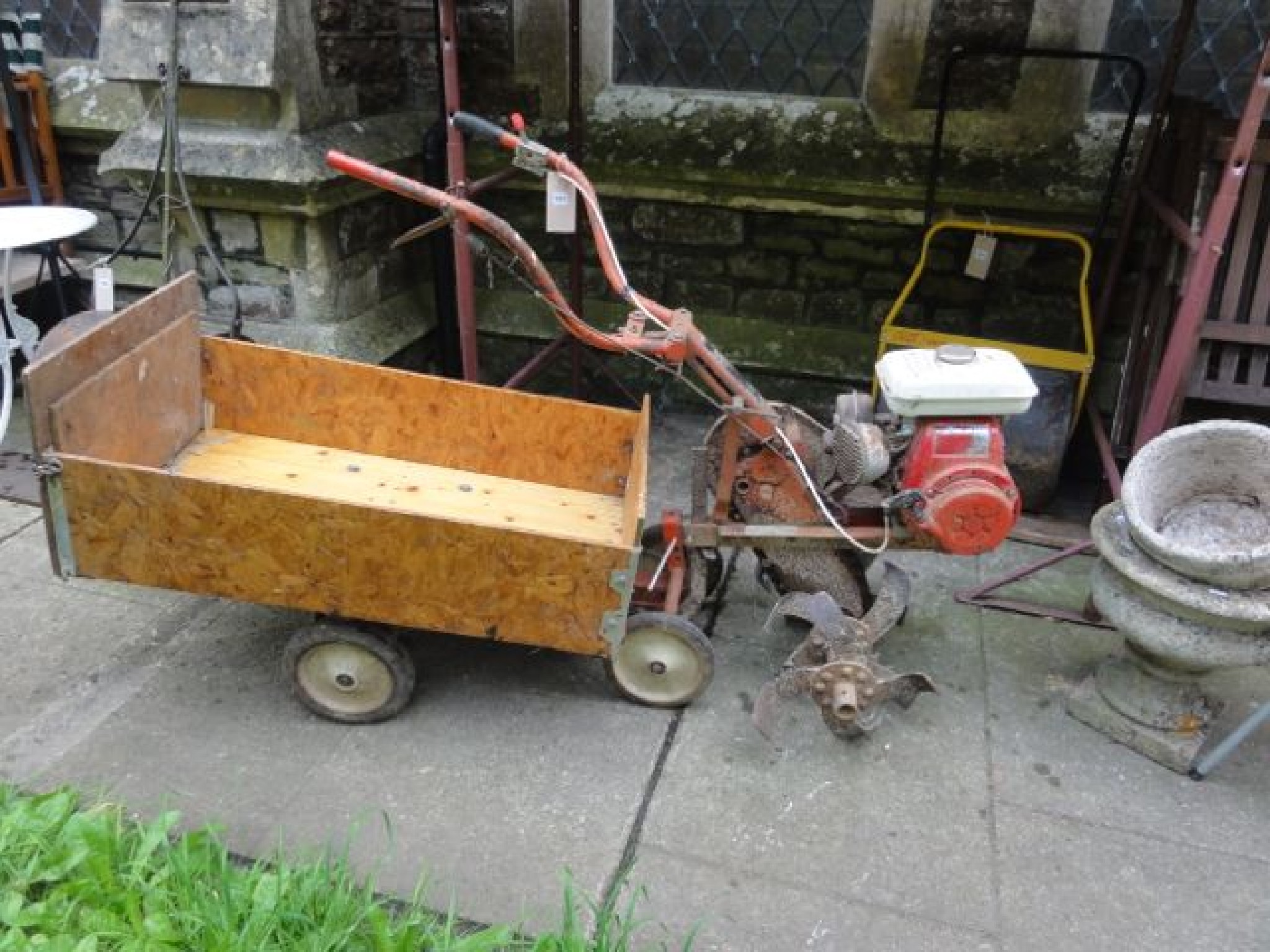 Appraisal: A Wolseley Major garden rotovator with Honda G HP petrol