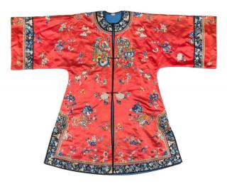 Appraisal: A Chinese Embroidered Silk Lady's Informal Robe A Chinese Embroidered