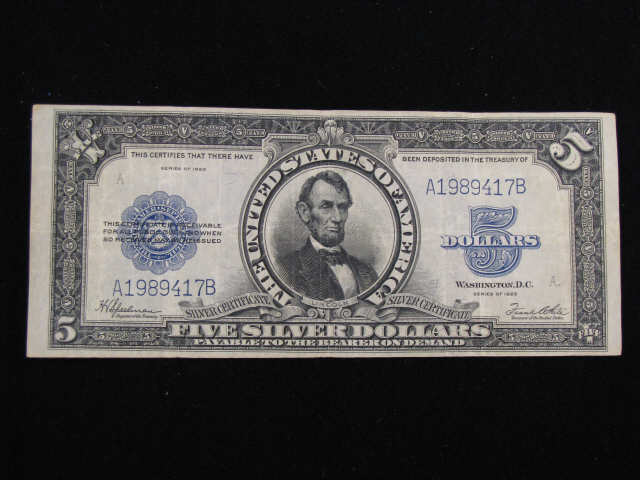 Appraisal: U S Large Size Silver Certificate Lincoln Porthole portrait extra