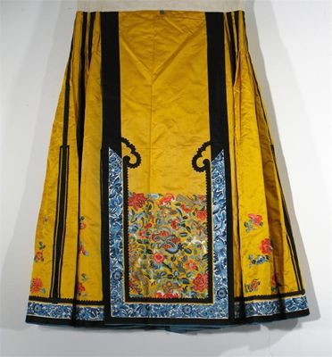 Appraisal: Two Chinese silk skirts both embroidered with panels of birds