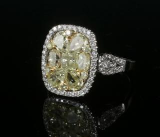 Appraisal: K GOLD YELLOW DIAMOND RING Lady's K White Gold Yellow