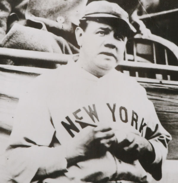 Appraisal: A Babe Ruth autograph believed to be signed in person