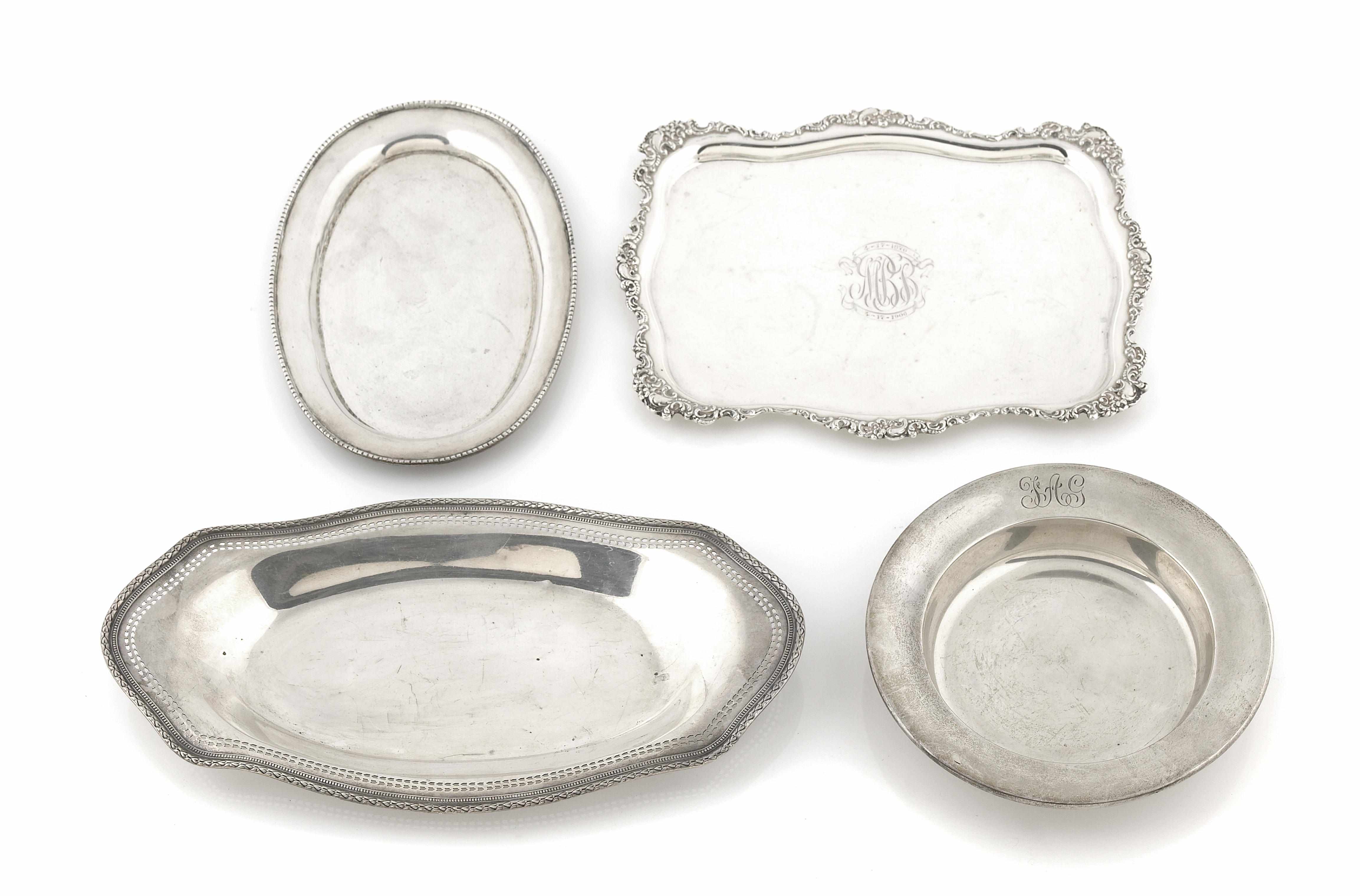 Appraisal: A group of sterling silver hollowware th centuryComprising International Sterling