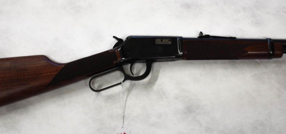 Appraisal: WINCHESTER MODEL LEVER ACTION RIFLE l-lr caliber barrel blued finish