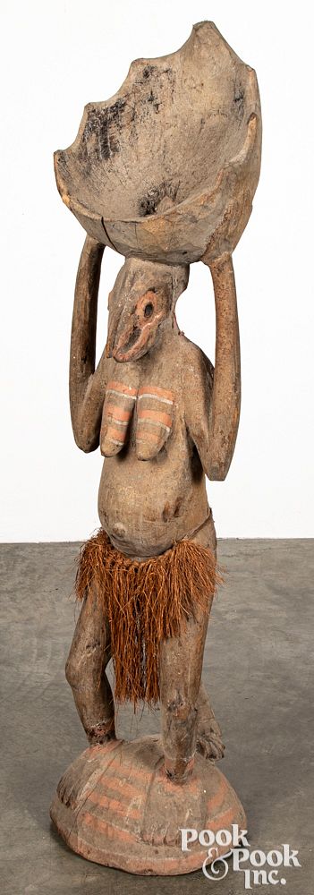 Appraisal: Papua New Guinea carved Sepik River statue Papua New Guinea