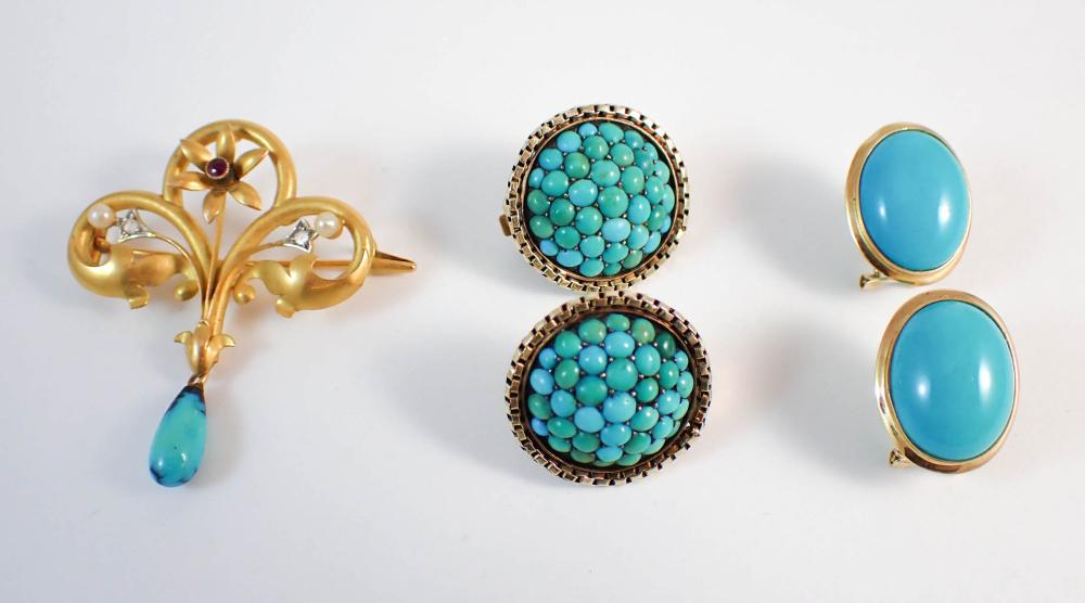 Appraisal: FIVE ARTICLES OF TURQUOISE AND YELLOW GOLD JEWELRY including an