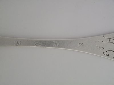 Appraisal: DAVID DUNLOP A rare wavy end tablespoon with a plain