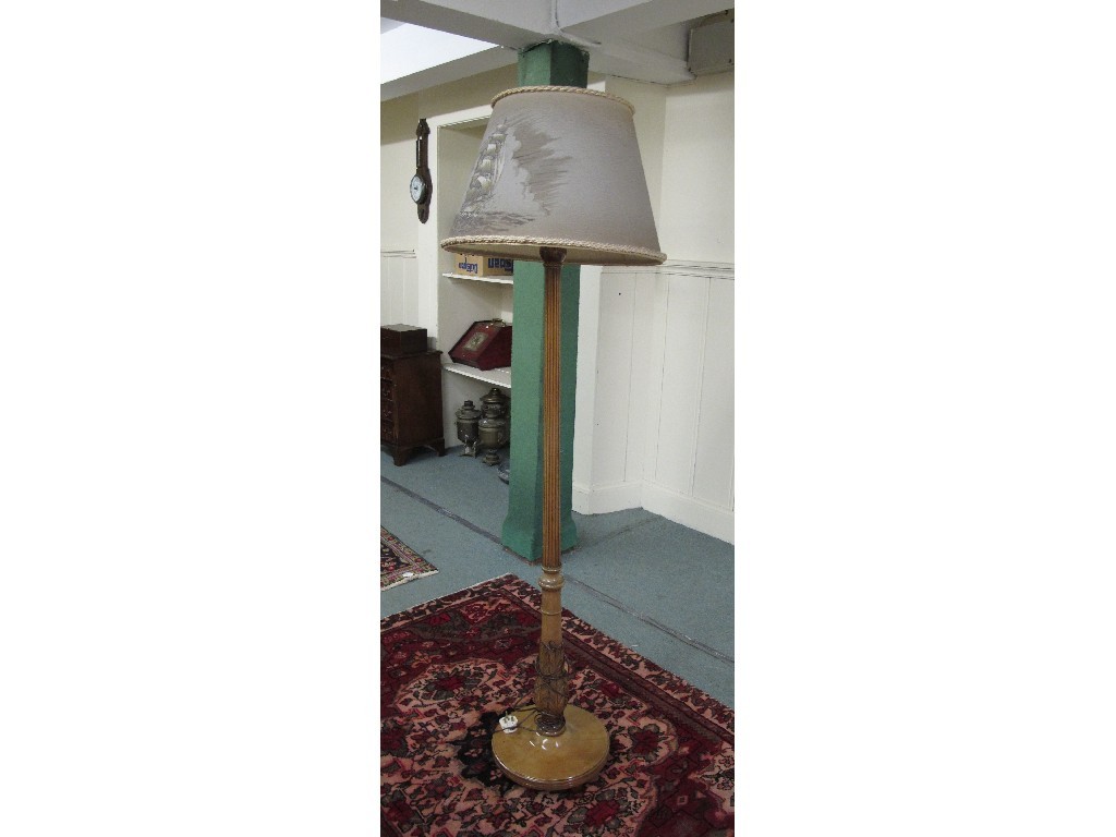 Appraisal: Mahogany floor lamp with shade